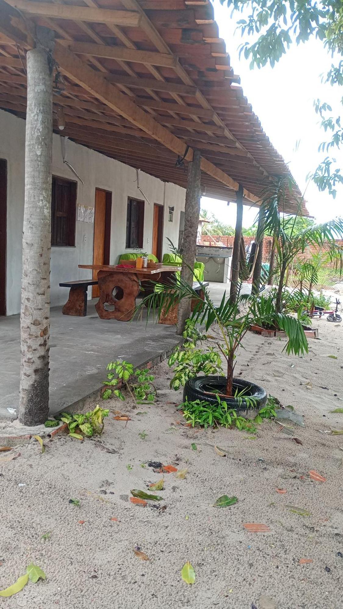 Hostel E Camping Na Rua Das Flores Santo Amaro do Maranhao Екстериор снимка